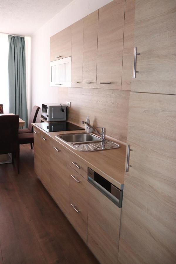 Liget Apartmanhaz Kehidakustány Εξωτερικό φωτογραφία
